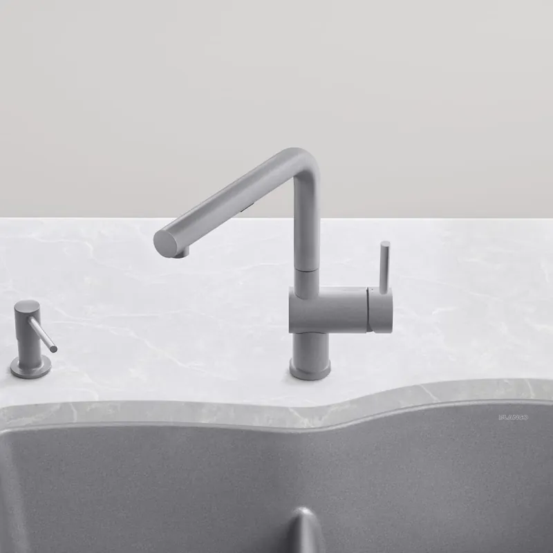Blanco 526370 Linus Pull-Out Kitchen Faucet 1.5 GPM Metallic Gray