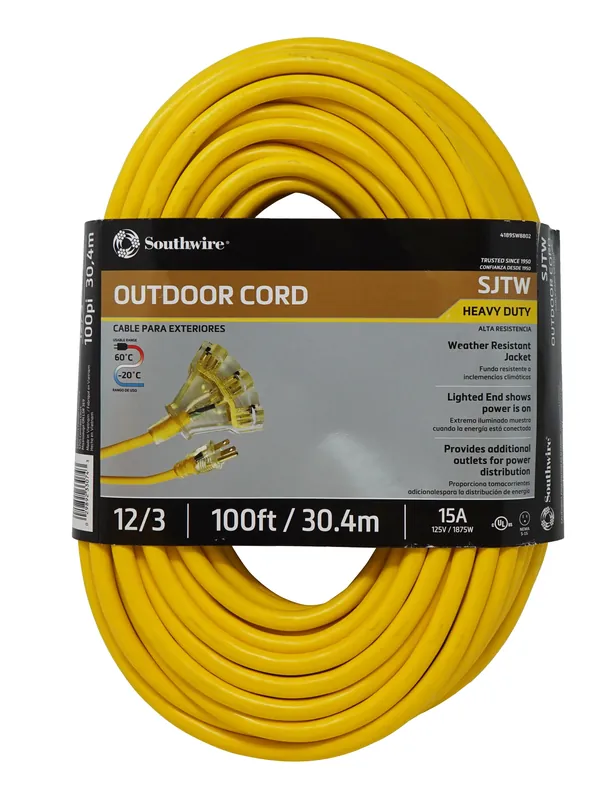 Southwire 4189SW8802 100-Ft. 12/3 SJTW-A 3-Outlet Extension Cord