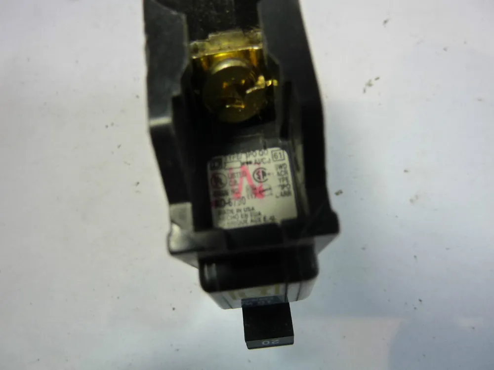 Breakers Unlimited QO120 Square D 1P 20A Breaker