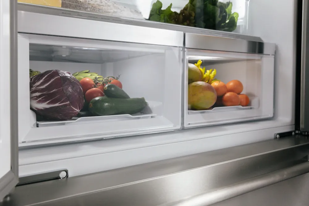 Thermador T36FT820NS Freedom Freestanding French Door Bottom Mount Refrigerator 36 feet' Professional