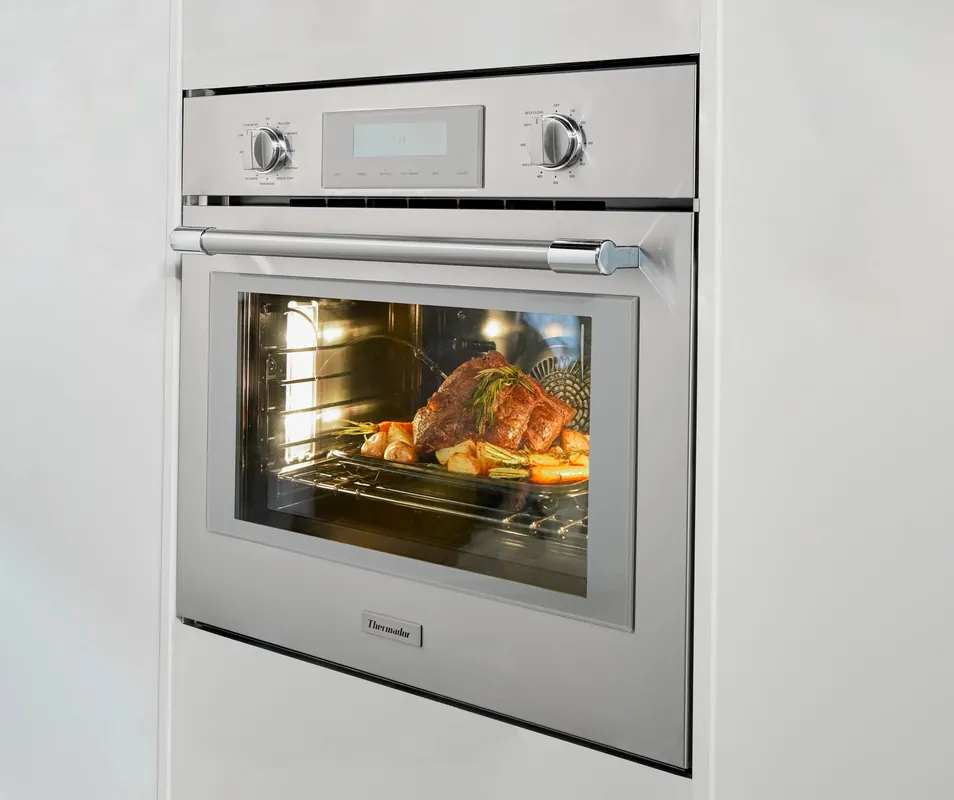 Thermador PO301W Professional Single Wall Oven 30 feet'