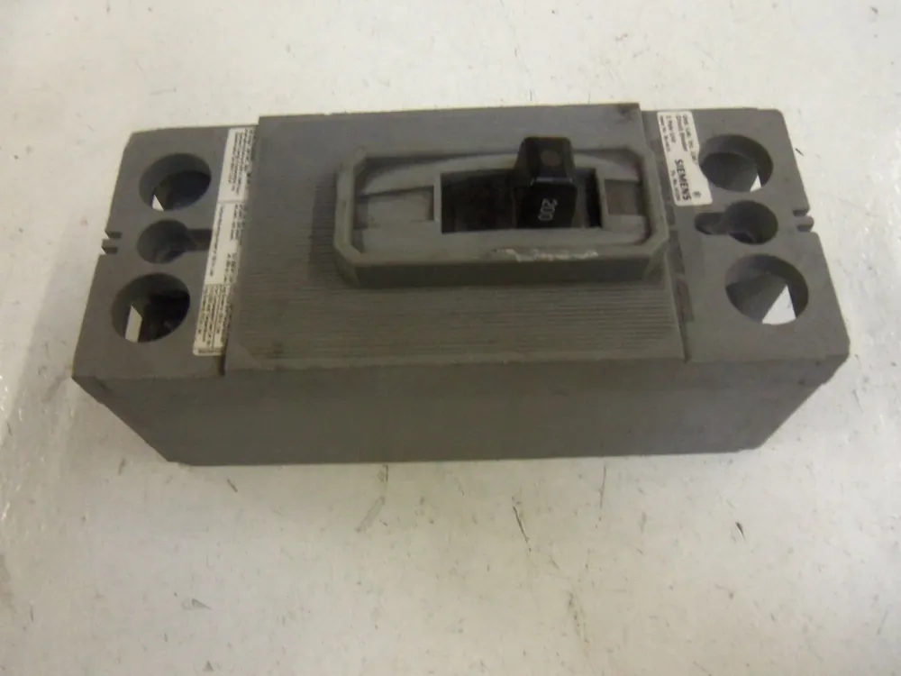 Siemens QJ22B200 Molded Case Circuit Breaker 200A